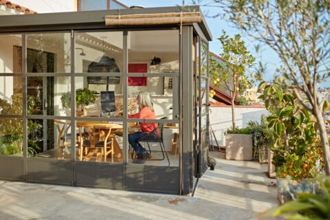 Why an Insulated Sunroom Makes the Perfect Home Office